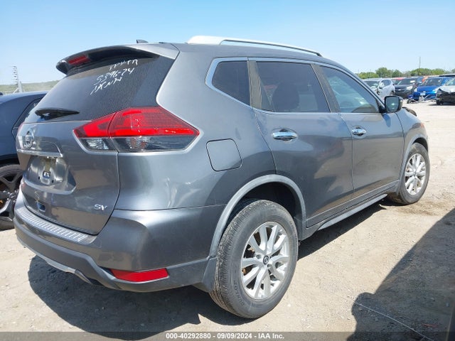 Nissan ROGUE SV 2017 JN8AT2MT9HW400356 Image 4