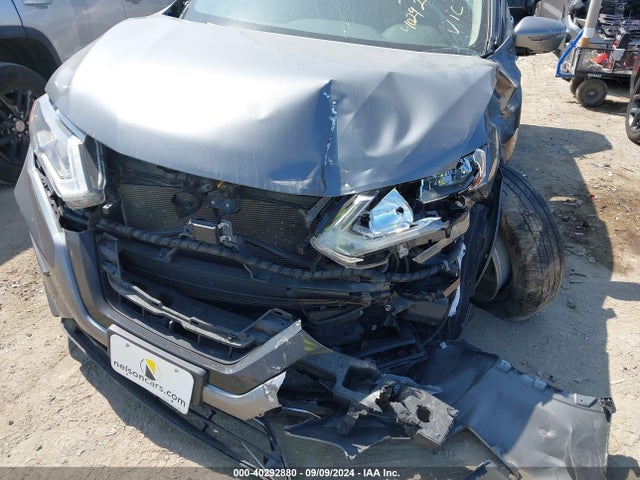 Nissan ROGUE SV 2017 JN8AT2MT9HW400356 Image 6