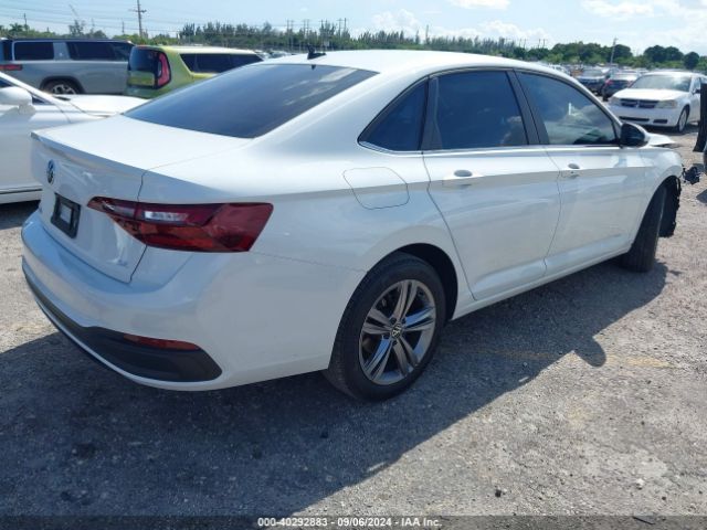 3VWEM7BU0RM029105 Volkswagen Jetta 1.5t Se