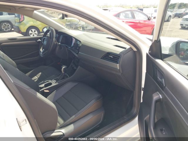 3VWEM7BU0RM029105 Volkswagen Jetta 1.5t Se