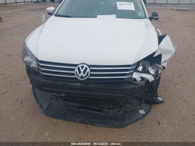 1VWAT7A38EC101528 Volkswagen Passat 1.8t Wolfsburg Edition