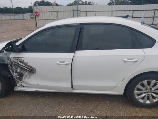 1VWAT7A38EC101528 Volkswagen Passat 1.8t Wolfsburg Edition