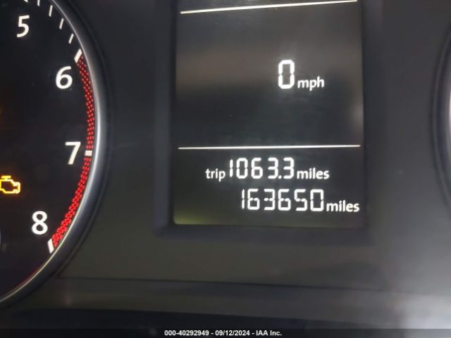 1VWAT7A38EC101528 Volkswagen Passat 1.8t Wolfsburg Edition