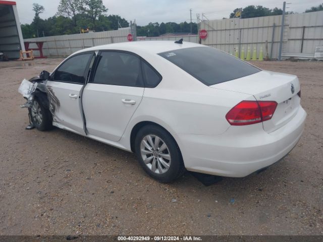 1VWAT7A38EC101528 Volkswagen Passat 1.8t Wolfsburg Edition