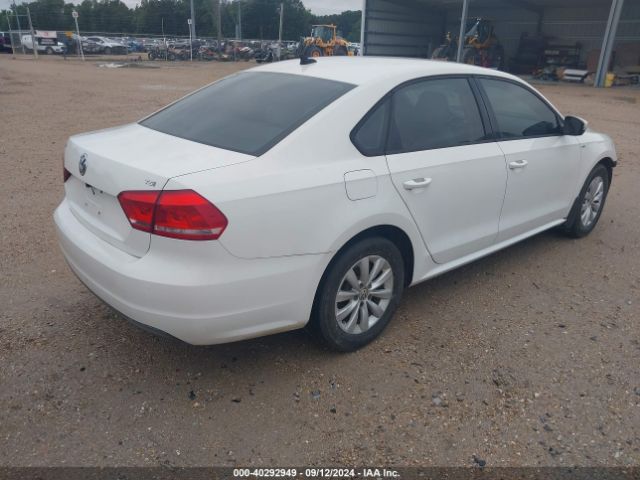 1VWAT7A38EC101528 Volkswagen Passat 1.8t Wolfsburg Edition