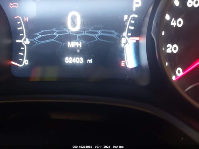 3C4NJDBBXJT185073 Jeep Compass Latitude 4x4