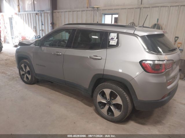 3C4NJDBBXJT185073 Jeep Compass Latitude 4x4
