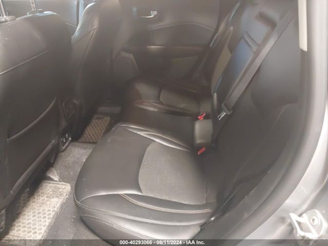 3C4NJDBBXJT185073 Jeep Compass Latitude 4x4