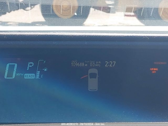 JTDKDTB30E1061386 Toyota Prius C One