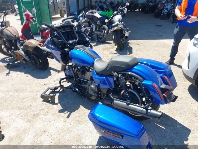 Harley-Davidson Milwaukee-eight 2024 1HD1KH714RB628946 Image 3