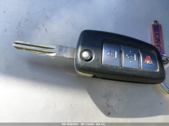 Nissan ROGUE S 2017 5N1AT2MT5HC840485 Image 11