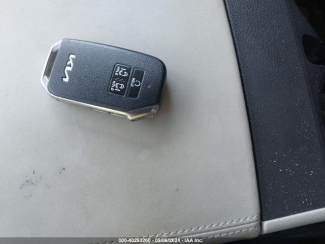 KNDNB4H38P6193124 KIA Carnival Mpv Lx Seat Package