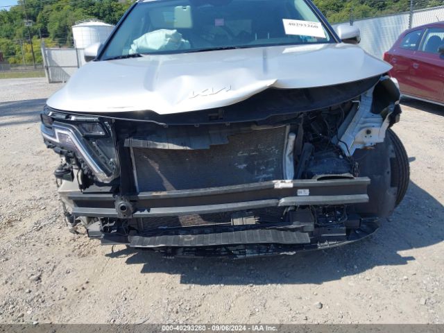 KNDNB4H38P6193124 KIA Carnival Mpv Lx Seat Package