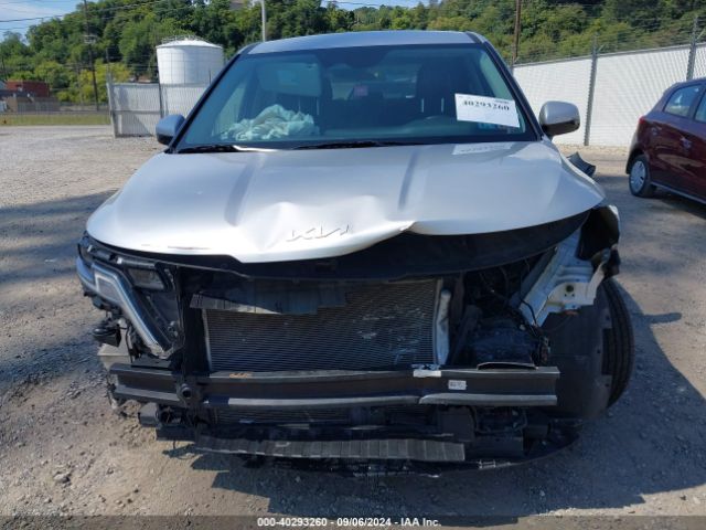KNDNB4H38P6193124 KIA Carnival Mpv Lx Seat Package