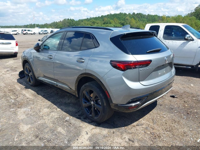 LRBFZNR4XPD054507 Buick Envision Essence Fwd