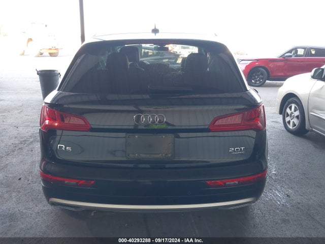 WA1BNAFY4J2004940 Audi Q5 2.0t Premium/2.0t Tech Premium