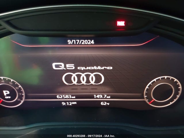 WA1BNAFY4J2004940 Audi Q5 2.0t Premium/2.0t Tech Premium