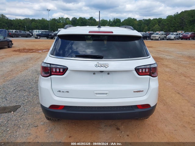 Jeep Compass Latitude 4x4 2024 3C4NJDBN3RT100483 Image 16