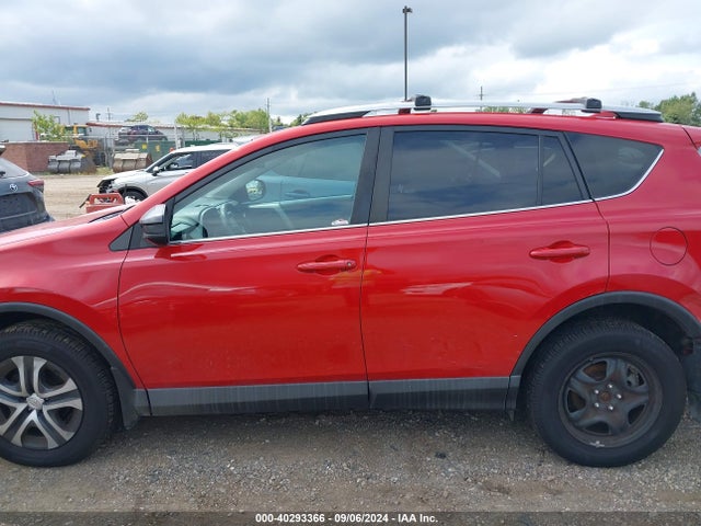 Toyota RAV4 LE 2017 2T3BFREV3HW573028 Image 14