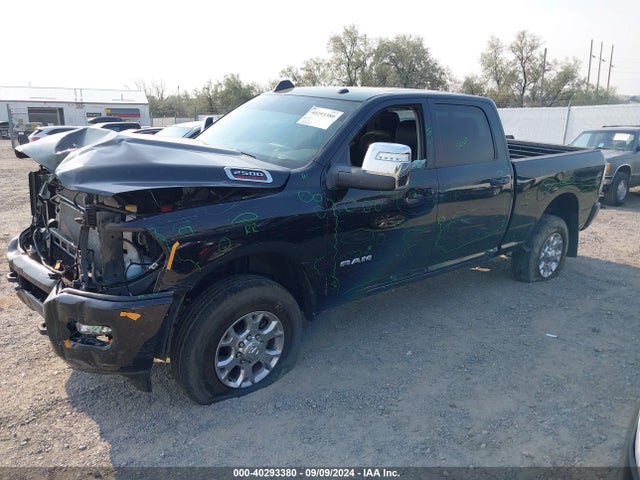 3C6UR5FJ1PG568517 RAM 2500 Laramie  4x4 6'4 Box
