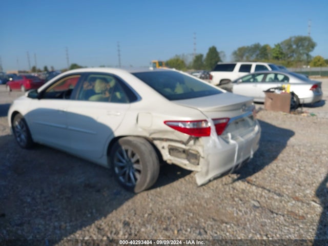 Toyota CAMRY XLE 2015 4T1BF1FK2FU886227 Image 3