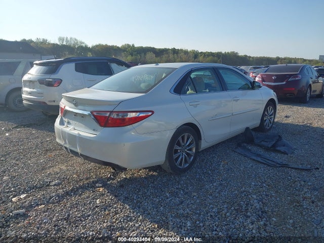 Toyota CAMRY XLE 2015 4T1BF1FK2FU886227 Image 4