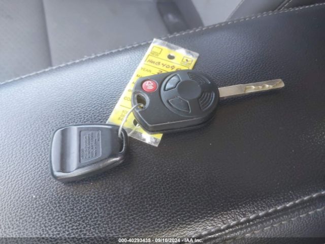 1FMCU0GD2HUB40982 Ford ESCAPE SE