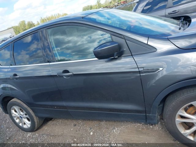 1FMCU0GD2HUB40982 Ford ESCAPE SE