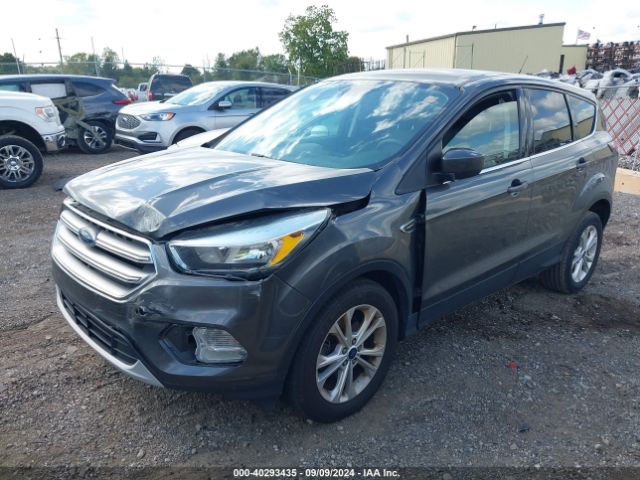 1FMCU0GD2HUB40982 Ford ESCAPE SE