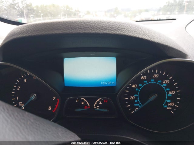 2014 Ford Escape Se მანქანა იყიდება აუქციონზე, vin: 1FMCU9GX4EUC70210, აუქციონის ნომერი: 40293461
