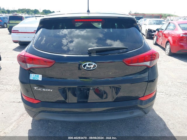 Hyundai TUCSON SE 2018 KM8J23A41JU707325 Image 17