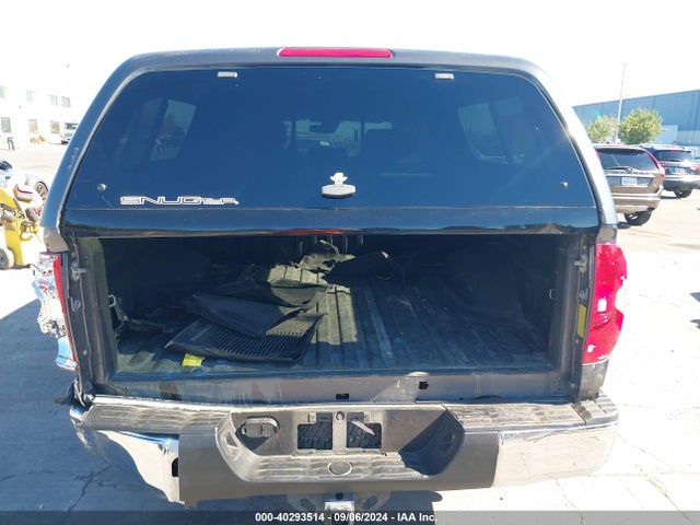 5TFDY5F15KX808698 Toyota Tundra Sr5 5.7l V8