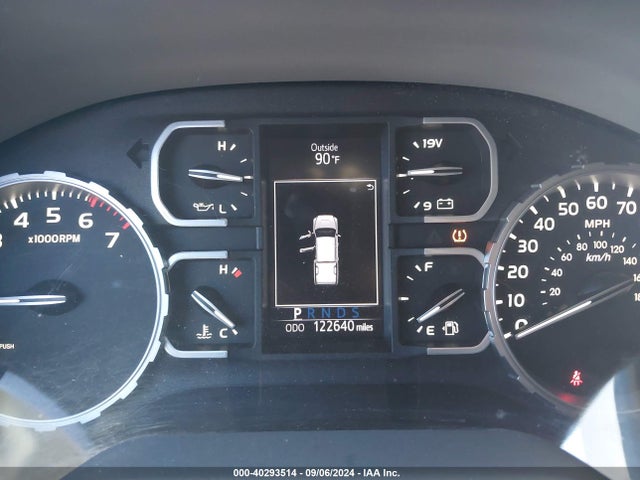 5TFDY5F15KX808698 Toyota Tundra Sr5 5.7l V8