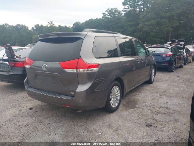 5TDYK3DC2ES490707 Toyota Sienna Xle V6 8 Passenger