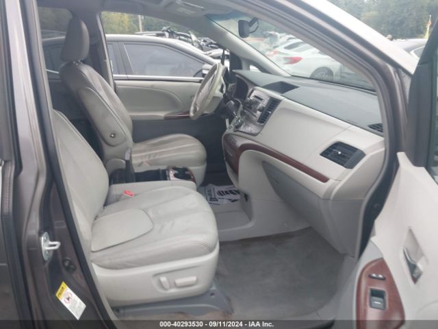 5TDYK3DC2ES490707 Toyota Sienna Xle V6 8 Passenger