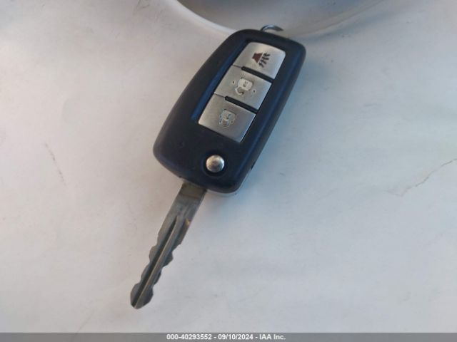 KNMAT2MTXHP521032 Nissan ROGUE S