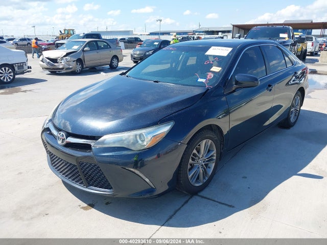 Toyota CAMRY SE 2015 4T1BF1FK3FU950579 Image 2