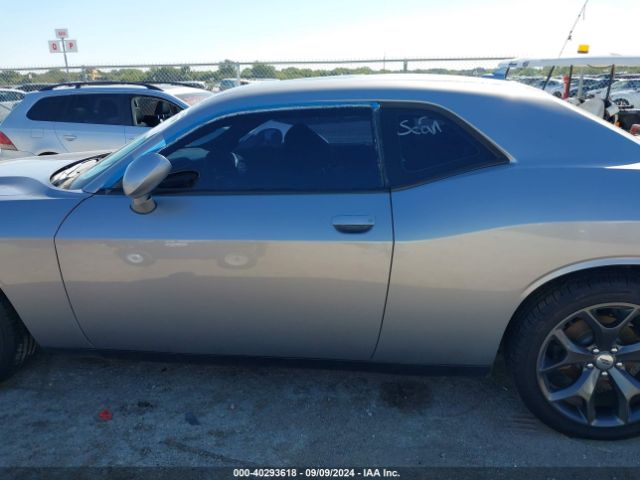 2C3CDZAG7JH276744 Dodge Challenger Sxt Plus