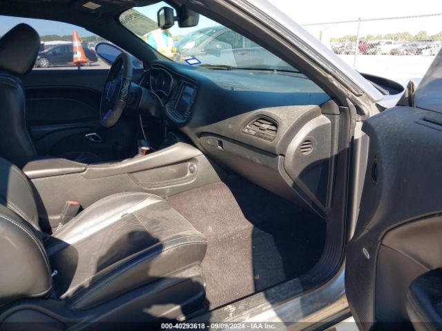 2C3CDZAG7JH276744 Dodge Challenger Sxt Plus