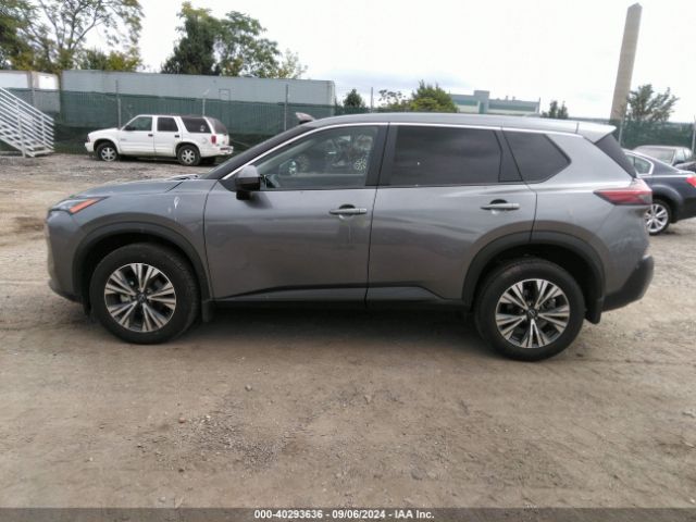 JN8BT3BB8PW355929 Nissan Rogue Sv Intelligent Awd