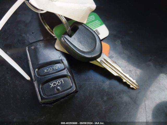 2005 MITSUBISHI OUTLANDER JA4LX41F75U022428 Photo 10