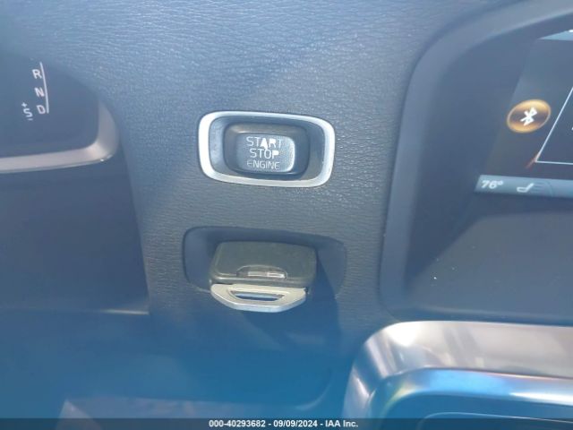 YV1612FH5E1287265 Volvo S60 T5