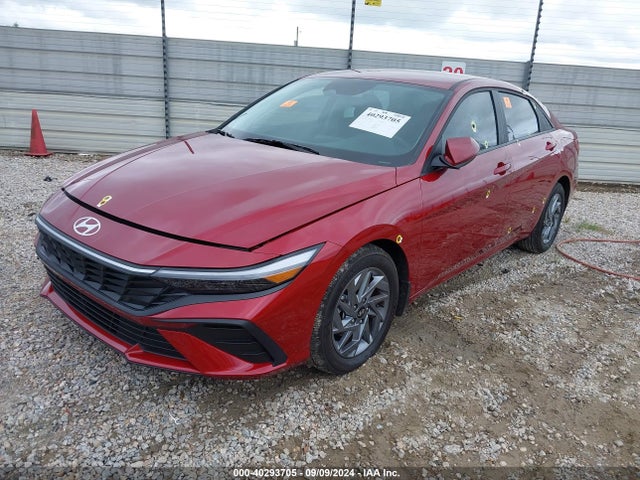 Hyundai ELANTRA SEL 2024 KMHLM4DG9RU718521 Image 2