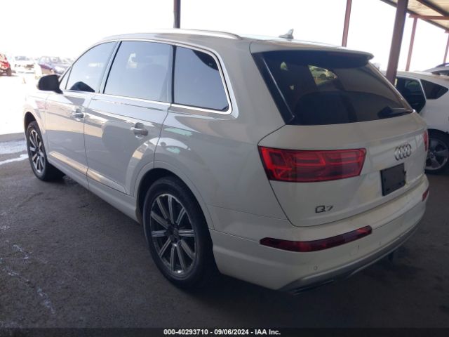 WA1VAAF72HD015952 Audi Q7 3.0t Premium