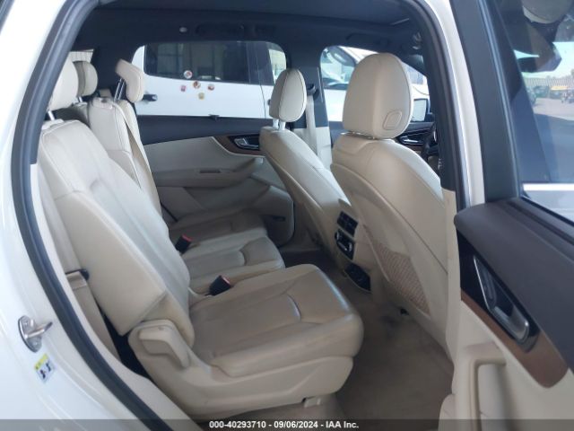 WA1VAAF72HD015952 Audi Q7 3.0t Premium
