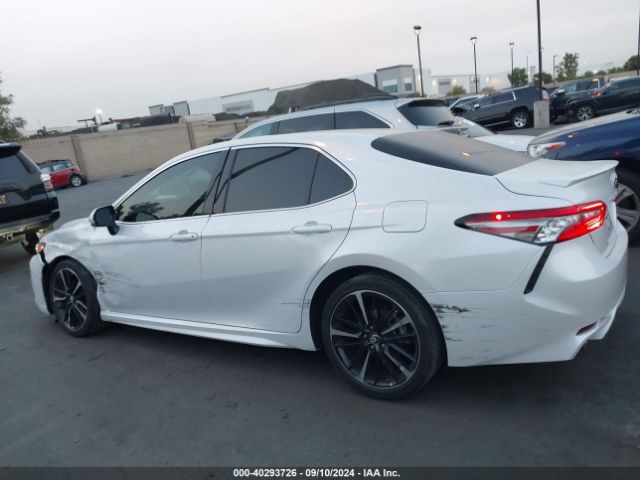 4T1B61HK3JU006819 Toyota CAMRY XSE