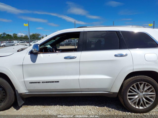 1C4RJFJG8JC143961 Jeep Grand Cherokee Summit 4x4