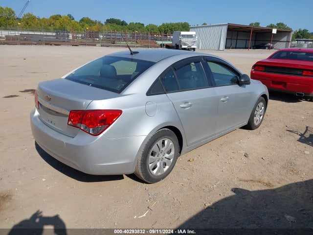 Chevrolet Cruze Ls Auto 2014 1G1PA5SH2E7436349 Image 4