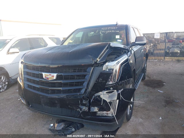 Cadillac Escalade Luxury 2019 1GYS3BKJ6KR398261 Image 2