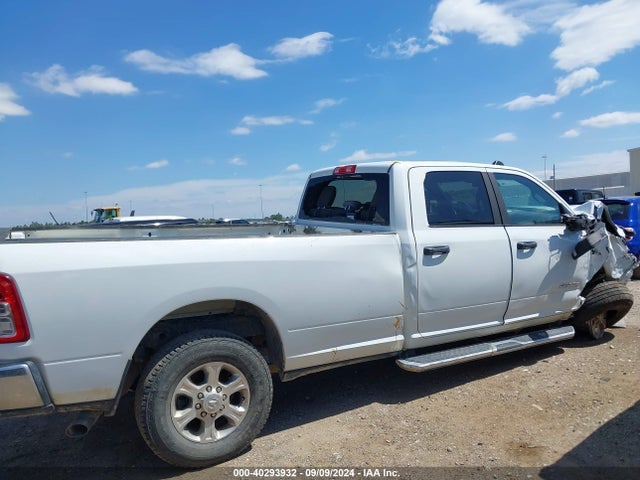 3C6UR5JL7PG544070 RAM 2500 Big Horn  4x4 8' Box
